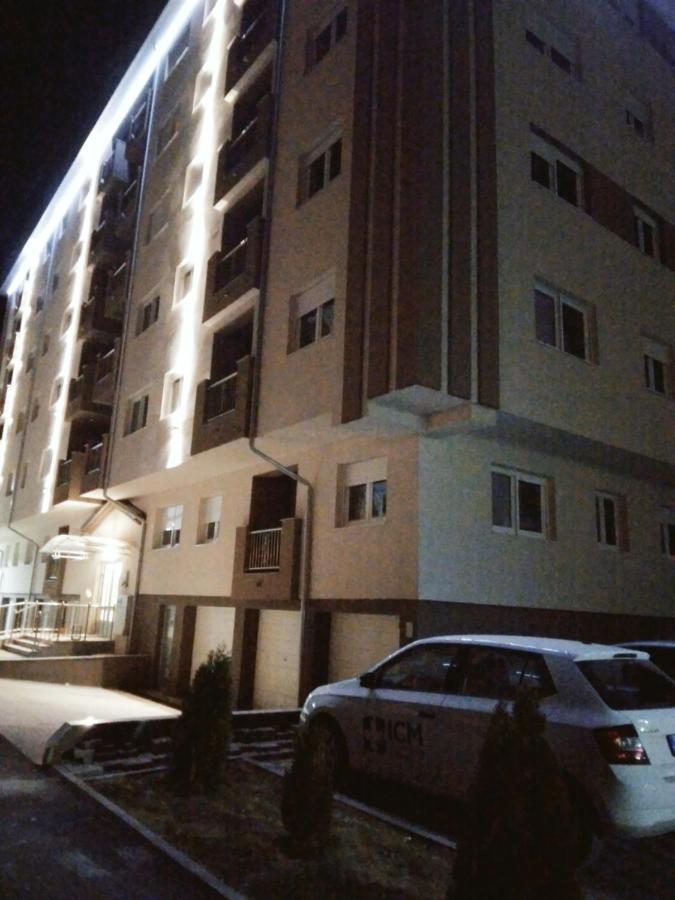 Skyline Apartment Bijeljina Exteriör bild