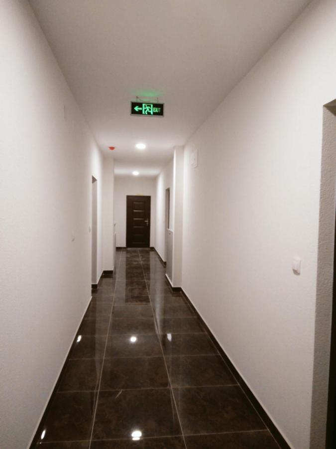 Skyline Apartment Bijeljina Exteriör bild