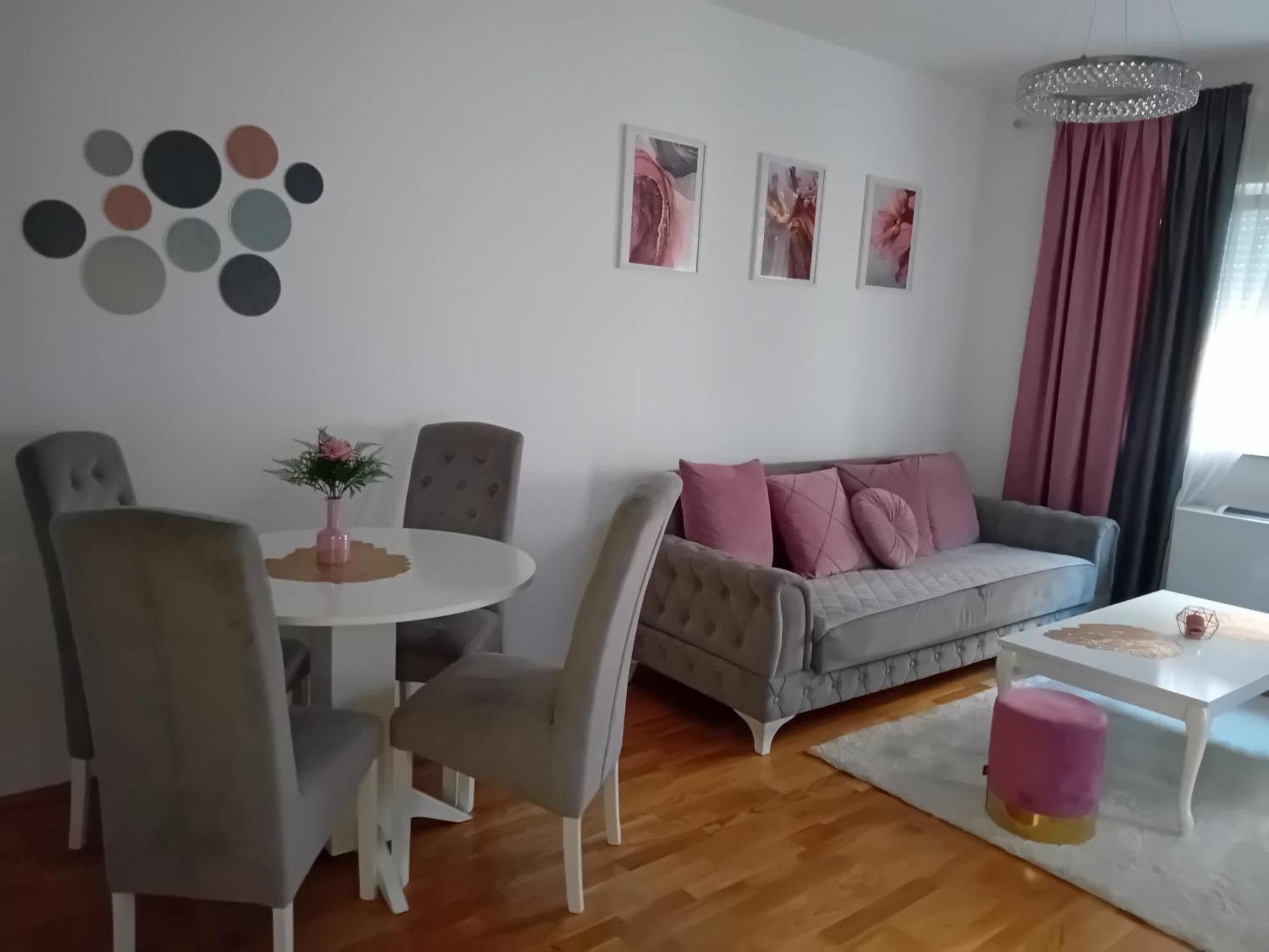 Skyline Apartment Bijeljina Exteriör bild